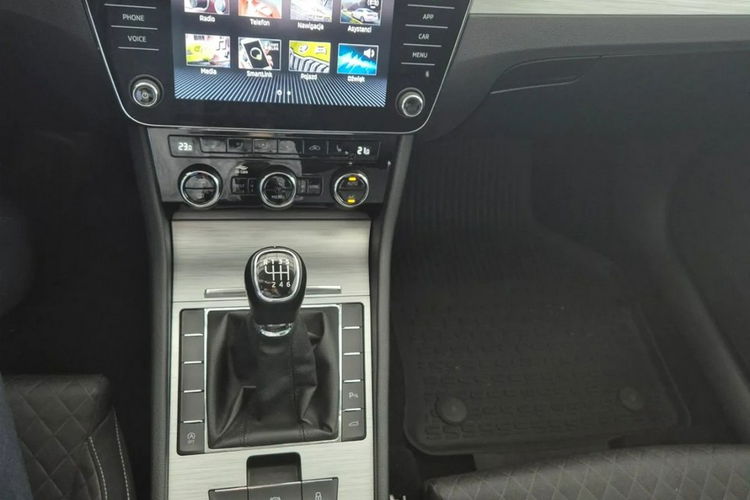 Skoda Superb zdjęcie 23