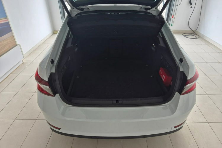 Skoda Superb zdjęcie 8