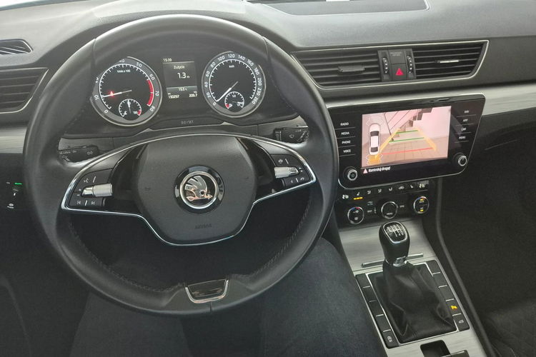 Skoda Superb zdjęcie 11