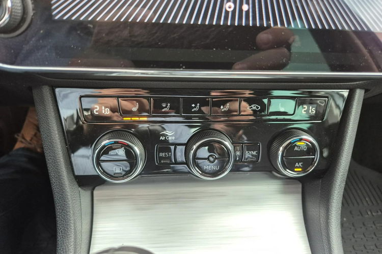 Skoda Superb zdjęcie 15