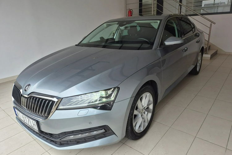 Skoda Superb zdjęcie 2