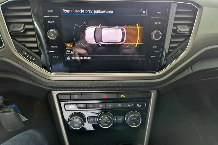 Volkswagen T-Roc zdjęcie 15