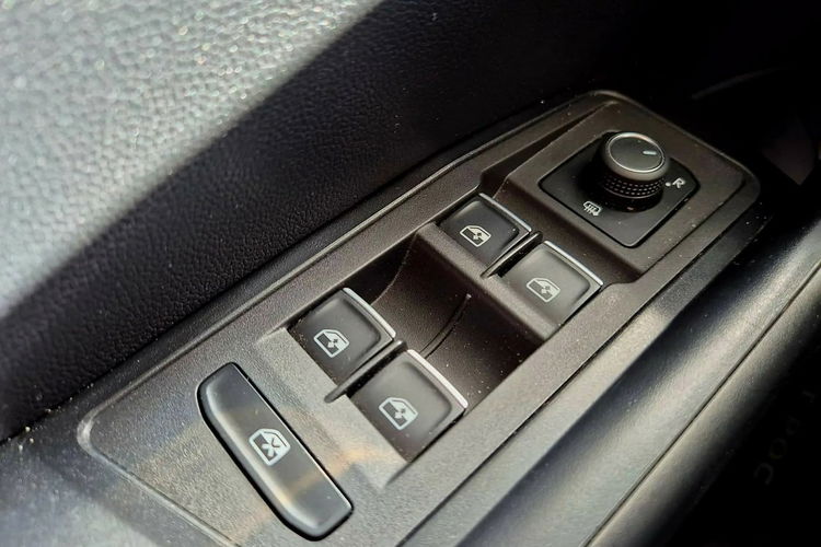 Volkswagen T-Roc zdjęcie 20