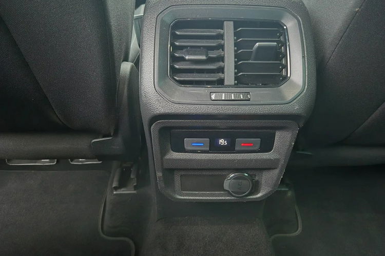 Volkswagen Tiguan zdjęcie 30