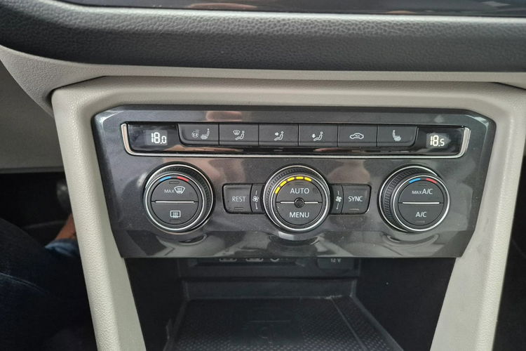 Volkswagen Tiguan Allspace zdjęcie 17