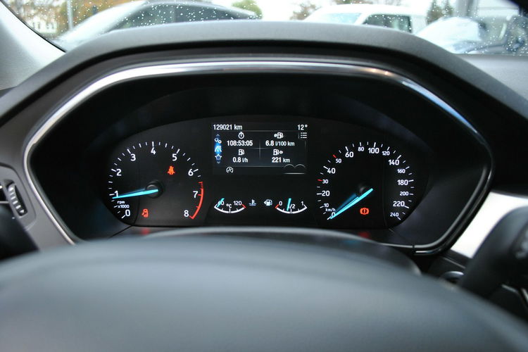 Focus Hatchback Trend 1, 5 TDCi 95KM ASO Forda Gwarancja zdjęcie 16