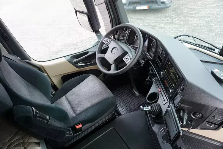 Mercedes / ACTROS / 2553 / ACC / E 6 / BDF + WINDA / 7.15 , 7.45, 7.82 M / OŚ SKRĘTNA / RETARDER zdjęcie 13