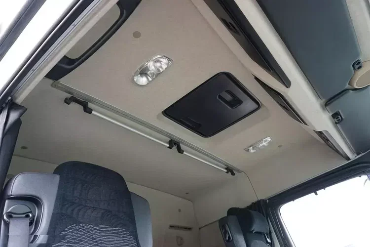 Mercedes / ACTROS / 2553 / ACC / E 6 / BDF + WINDA / 7.15 , 7.45, 7.82 M / OŚ SKRĘTNA / RETARDER zdjęcie 17