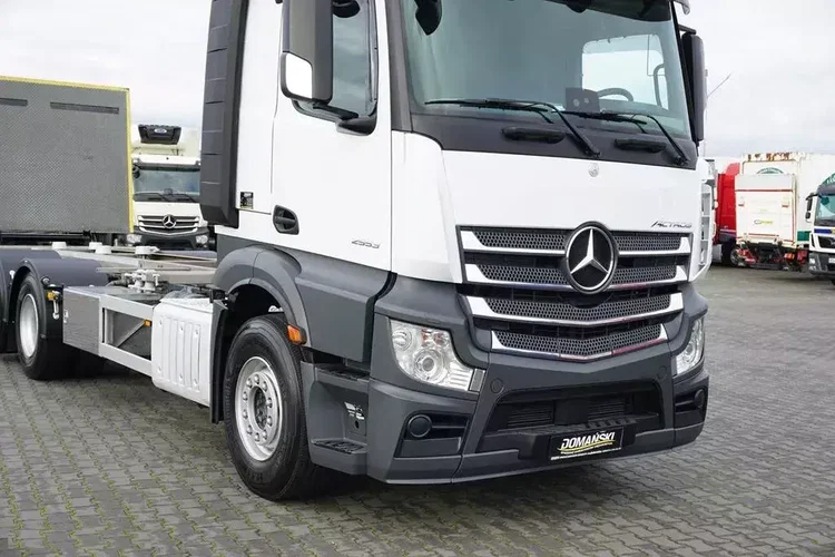 Mercedes / ACTROS / 2553 / ACC / E 6 / BDF + WINDA / 7.15 , 7.45, 7.82 M / OŚ SKRĘTNA / RETARDER zdjęcie 20