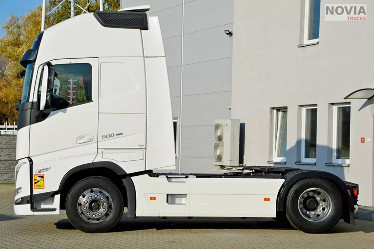 Volvo FH 500 XL / FULL LED / KLIMA POST / ALUSY / ZŁOTY KONTRAKT zdjęcie 18