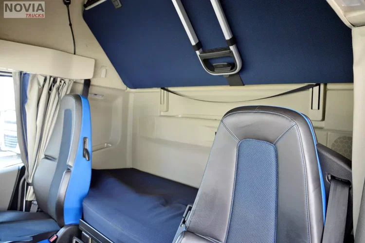 Volvo FH 500 XL / FULL LED / KLIMA POST / ALUSY / ZŁOTY KONTRAKT zdjęcie 27