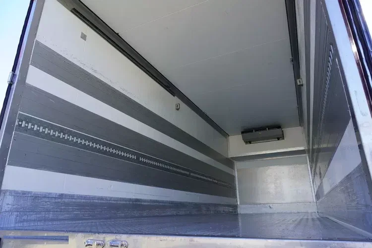 Mercedes Actros 2548 MP5 6x2 / Chłodnia Schmitz 19 EPAL / 2023 zdjęcie 11