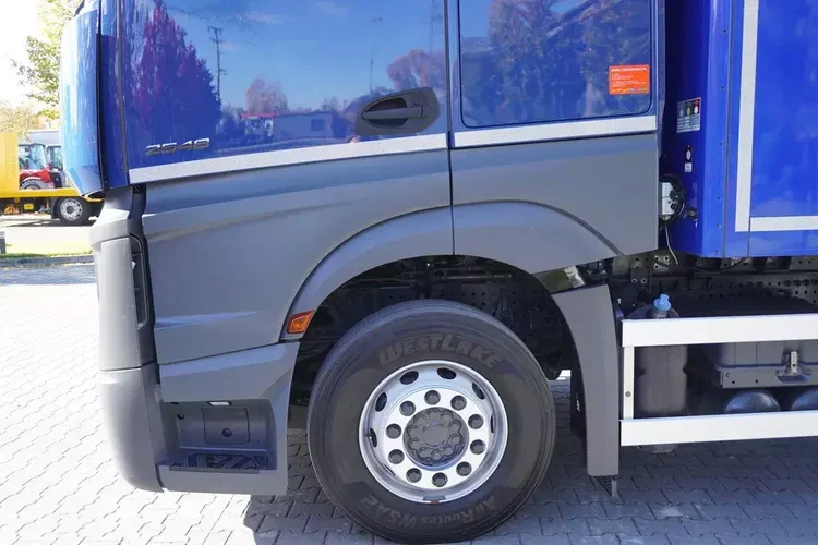 Mercedes Actros 2548 MP5 6x2 / Chłodnia Schmitz 19 EPAL / 2023 zdjęcie 16