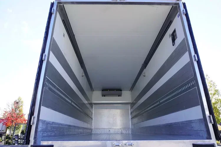 Mercedes Actros 2548 MP5 6x2 / Chłodnia Schmitz 19 EPAL / 2023 zdjęcie 9