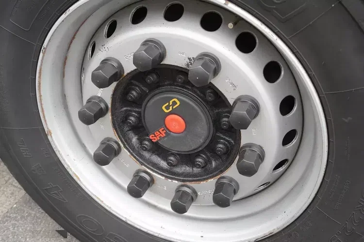 MAN TGX 18.510 4×4 / Naczepa wywrotka MEGA 46 m3 / Kab. sypialna zdjęcie 11