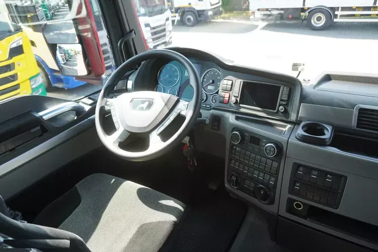 MAN TGX 18.510 4×4 / Naczepa wywrotka MEGA 46 m3 / Kab. sypialna zdjęcie 14