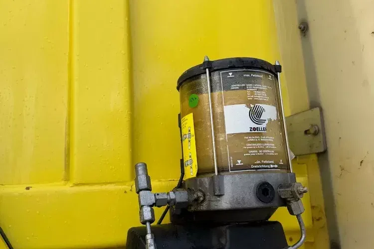 Mercedes ECONIC 2630, EURO6/ ŚMECIARKA/ ZOELLER/ DELTA zdjęcie 9