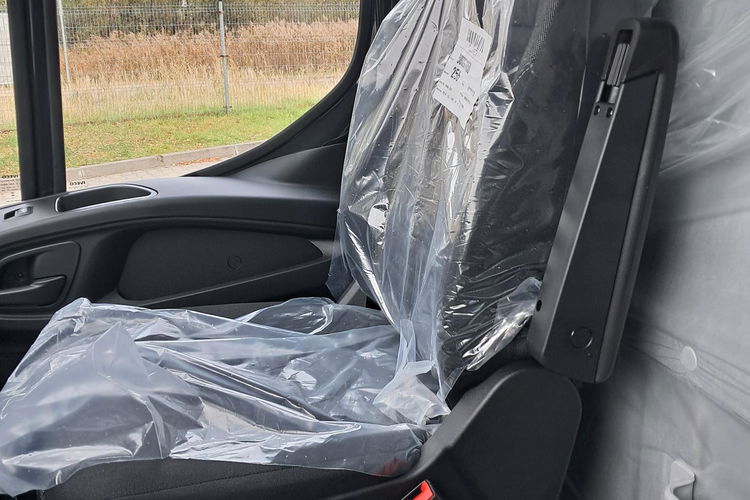 IVECO Daily 35S21HA8V/P zdjęcie 9