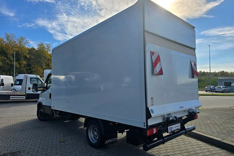 IVECO DAILY 35C16 zdjęcie 3