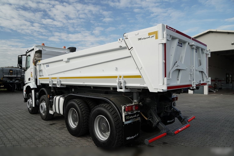 Mercedes -BENZ AROCS 3243 / 8x4 / WYWROTKA DWUSTRONNA / HYDROBURTA / BORDMATIC / HYDROKLAPA / OPONY 100% / 2016 /  zdjęcie 13