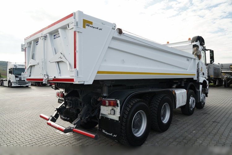 Mercedes -BENZ AROCS 3243 / 8x4 / WYWROTKA DWUSTRONNA / HYDROBURTA / BORDMATIC / HYDROKLAPA / OPONY 100% / 2016 /  zdjęcie 14