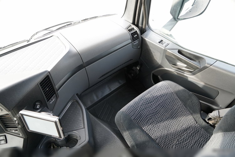 Mercedes -BENZ AROCS 3243 / 8x4 / WYWROTKA DWUSTRONNA / HYDROBURTA / BORDMATIC / HYDROKLAPA / OPONY 100% / 2016 /  zdjęcie 42