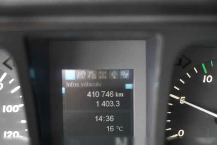 Mercedes -BENZ AROCS 3243 / 8x4 / WYWROTKA DWUSTRONNA / HYDROBURTA / BORDMATIC / HYDROKLAPA / OPONY 100% / 2016 /  zdjęcie 48