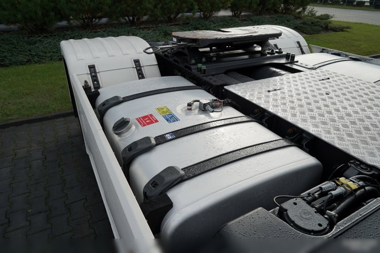 Scania S 500 / RETARDER / KLIMA POSTOJOWA / CAŁA NA PODUSZKACH / SKÓRY / zdjęcie 17