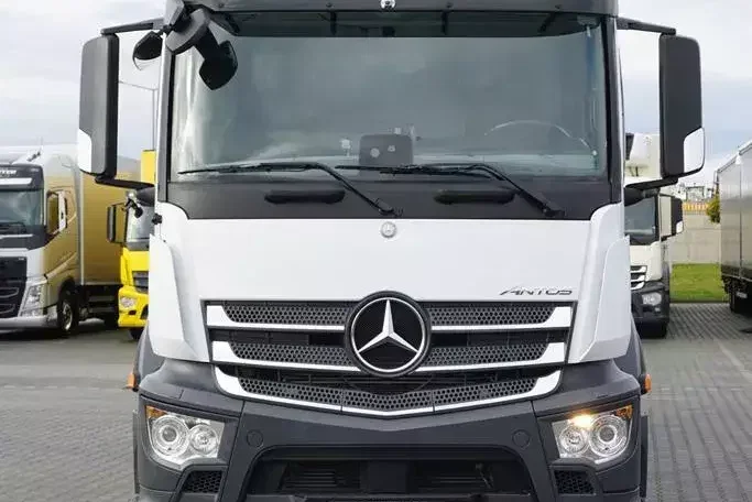 Mercedes ANTOS / 2535 / EURO 6 / CHŁODNIA + WINDA / 23 PALETY / OŚ SKRĘTNA zdjęcie 13