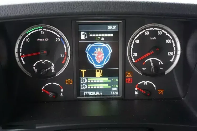 Scania G 400 / E 5 / 8 X 4 / 4 x 4 / WYWROTKA + HDS / TRIDEM / PALFINGER PK 26002 / MANUAL zdjęcie 12