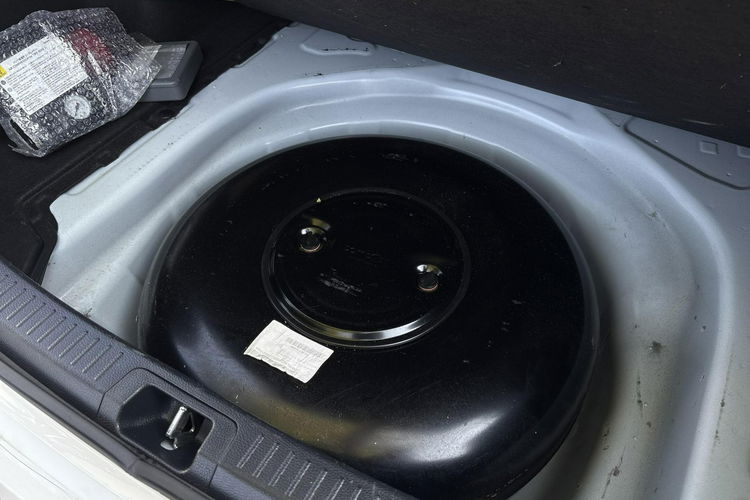 Toyota Corolla 1.8 Hybrid 122KM +LPG COMFORT, salon Polska, gwarancja, FV23% zdjęcie 13