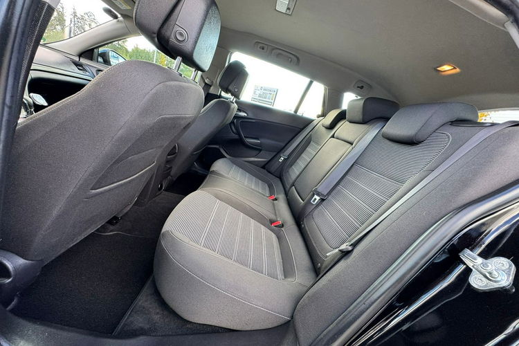 Opel Insignia Automat Diesel BDB stan zdjęcie 22