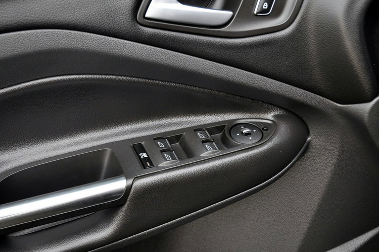 Kuga 1.6i(150KM) Welur Reling Grzana Szyba Parktronik I Wł Alu17"ASO Ford zdjęcie 37