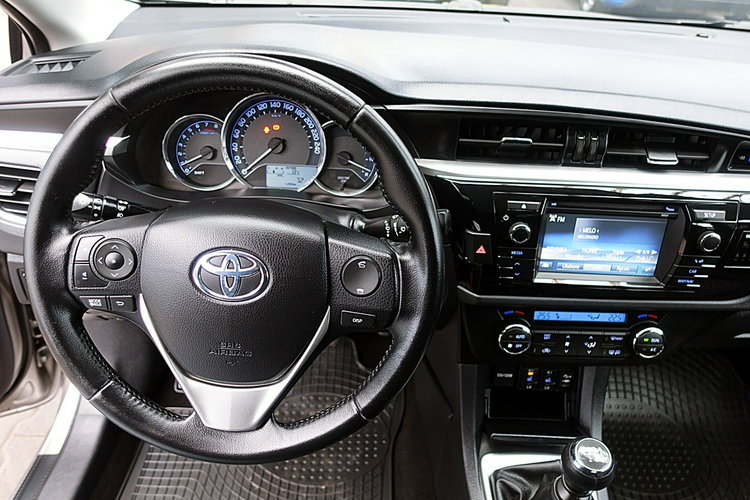 Toyota Corolla 1.6i 16V132KM Kamera+LED+2xKlimatronic+Podgrzewane FOTELE I-wł Krajowy zdjęcie 17