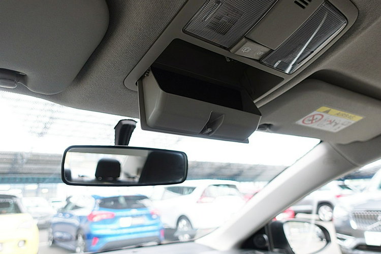 Toyota Corolla 1.6i 16V132KM Kamera+LED+2xKlimatronic+Podgrzewane FOTELE I-wł Krajowy zdjęcie 40