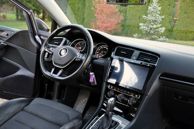 Volkswagen Golf 2.0TDI(150KM) Radar ACC Xenon Led Navi Masaże Skóry Chrom Alu18"ASO VW zdjęcie 26