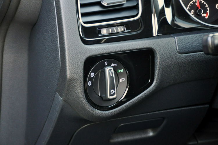 Volkswagen Golf 2.0TDI(150KM) Radar ACC Xenon Led Navi Masaże Skóry Chrom Alu18"ASO VW zdjęcie 36