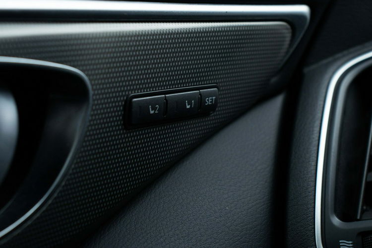 Infiniti Q50 R E Z E R W A C J A zdjęcie 22