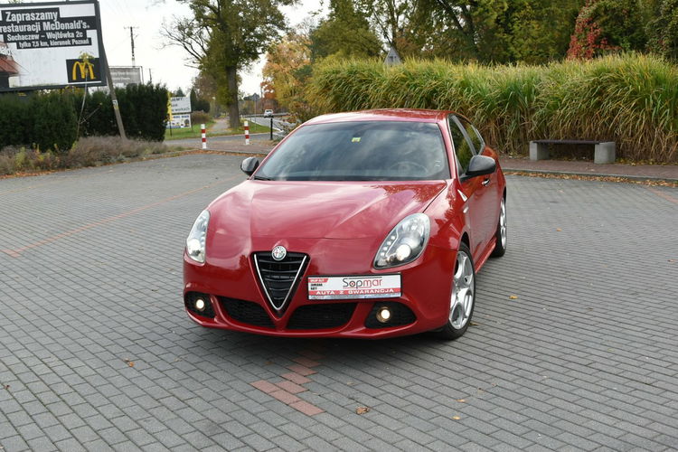 Alfa Romeo Giulietta 1.75TBi 234KM Manual 2011r. QV pakiet DNA Rosso LED Skóra zdjęcie 21