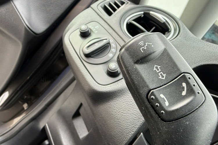 Ford S-Max Bardzo zadbana - oryginalny przebieg zdjęcie 34