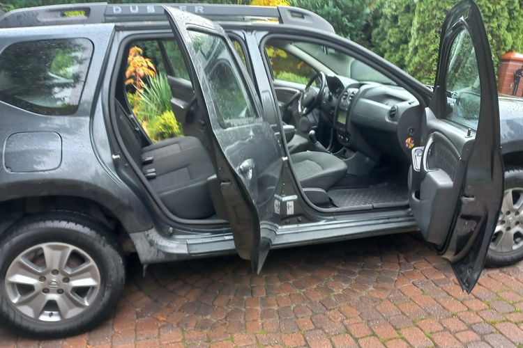 Dacia Duster Navi Hak Salon PL 1.6 105KM 1WŁ Pełny Serwis ASO Bezwypadkowy zdjęcie 11