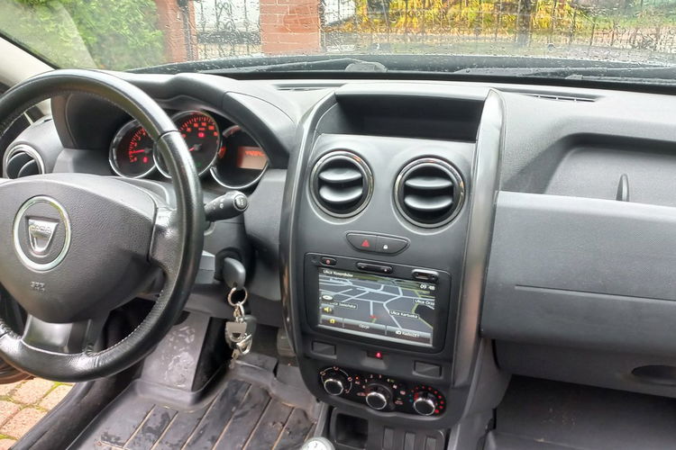Dacia Duster Navi Hak Salon PL 1.6 105KM 1WŁ Pełny Serwis ASO Bezwypadkowy zdjęcie 20