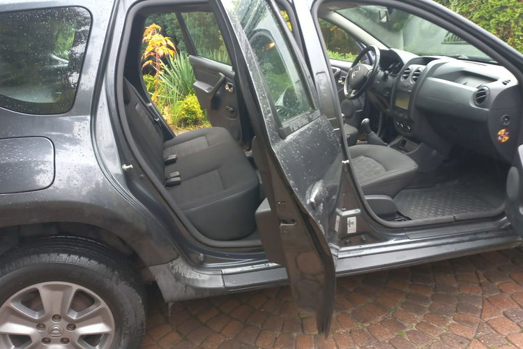 Dacia Duster Navi Hak Salon PL 1.6 105KM 1WŁ Pełny Serwis ASO Bezwypadkowy zdjęcie 29