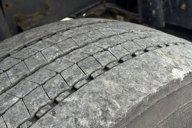 CF 65.300 DAF CF 65.300 , Rama pod zabudowę , kabina GLOB zdjęcie 20