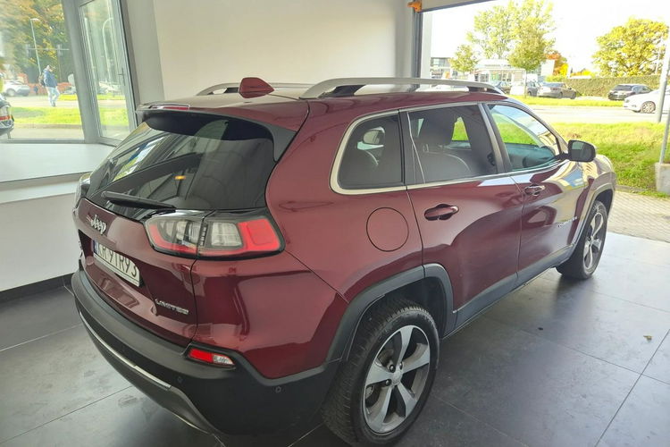 Jeep Cherokee zdjęcie 11