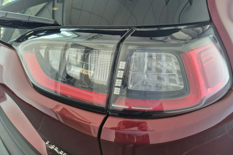 Jeep Cherokee zdjęcie 12