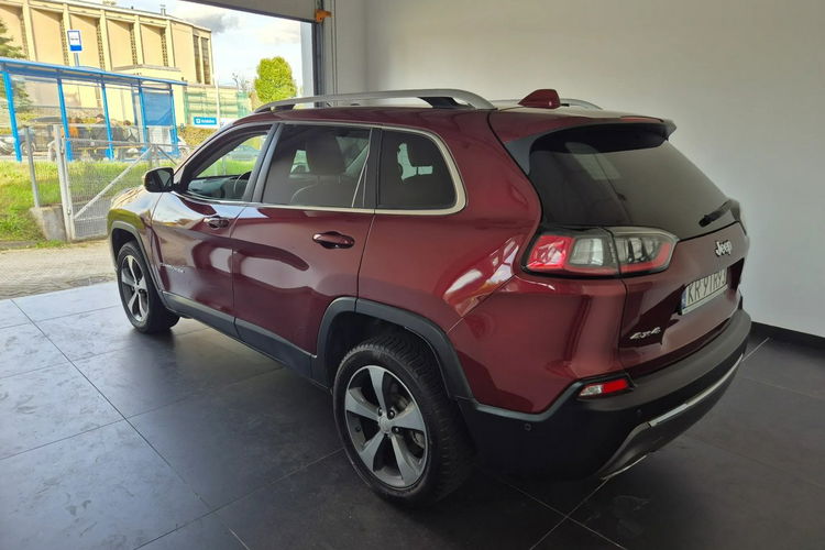 Jeep Cherokee zdjęcie 6