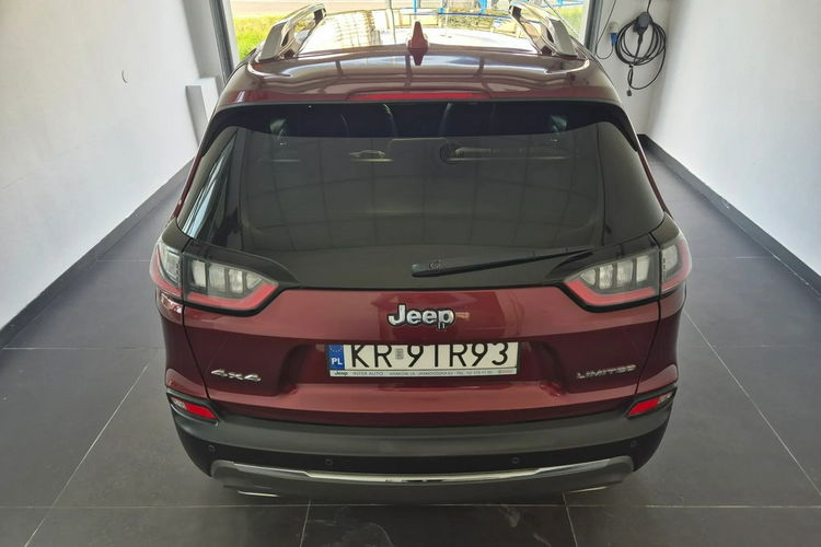 Jeep Cherokee zdjęcie 7