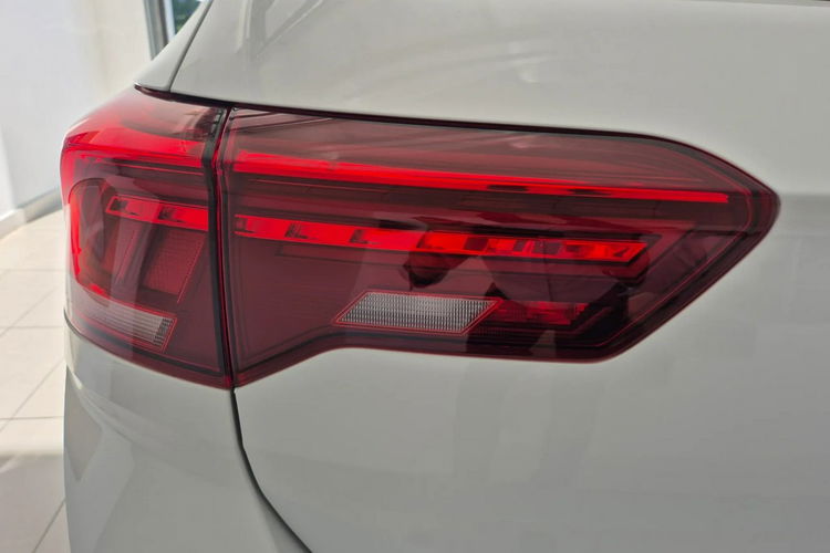 Volkswagen T-Roc zdjęcie 10