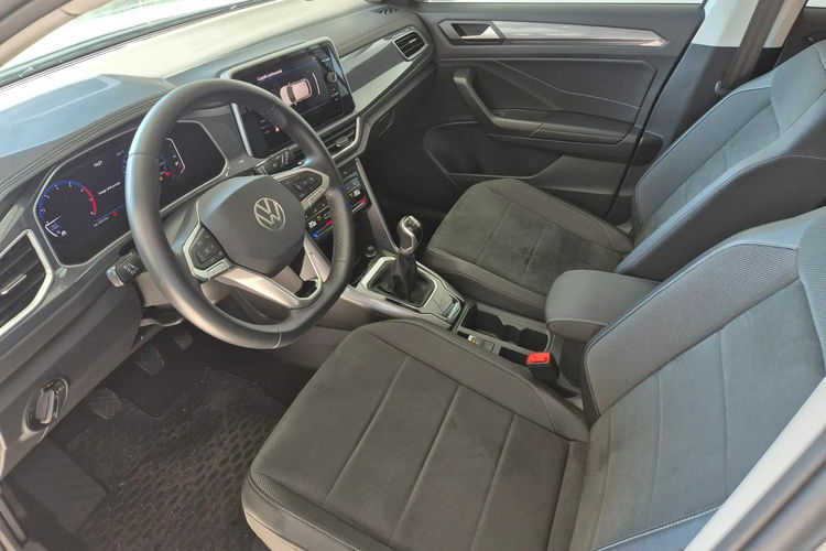 Volkswagen T-Roc zdjęcie 12